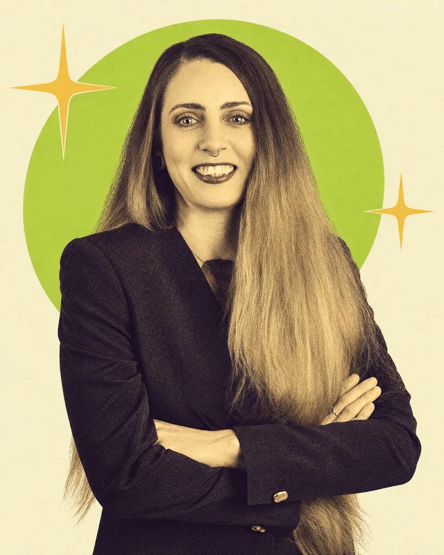 Heather Rapallo, Bulk Away styled portrait
